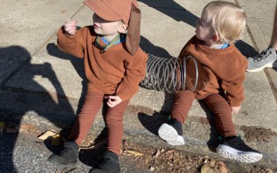 My Fave DIY Halloween Costume for Toddlers: Slinky Dog!